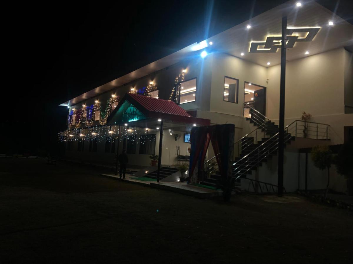 Nakshatra Resort Kunihar Zewnętrze zdjęcie