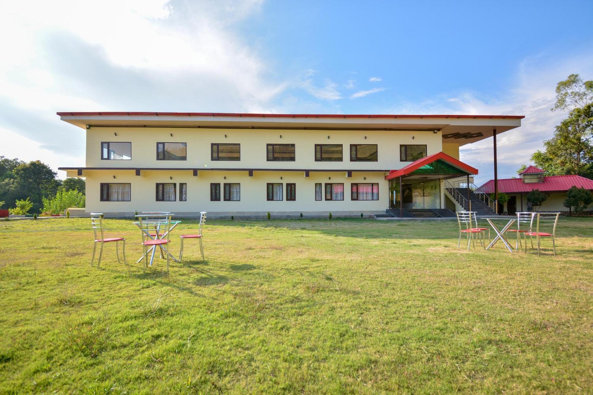 Nakshatra Resort Kunihar Zewnętrze zdjęcie