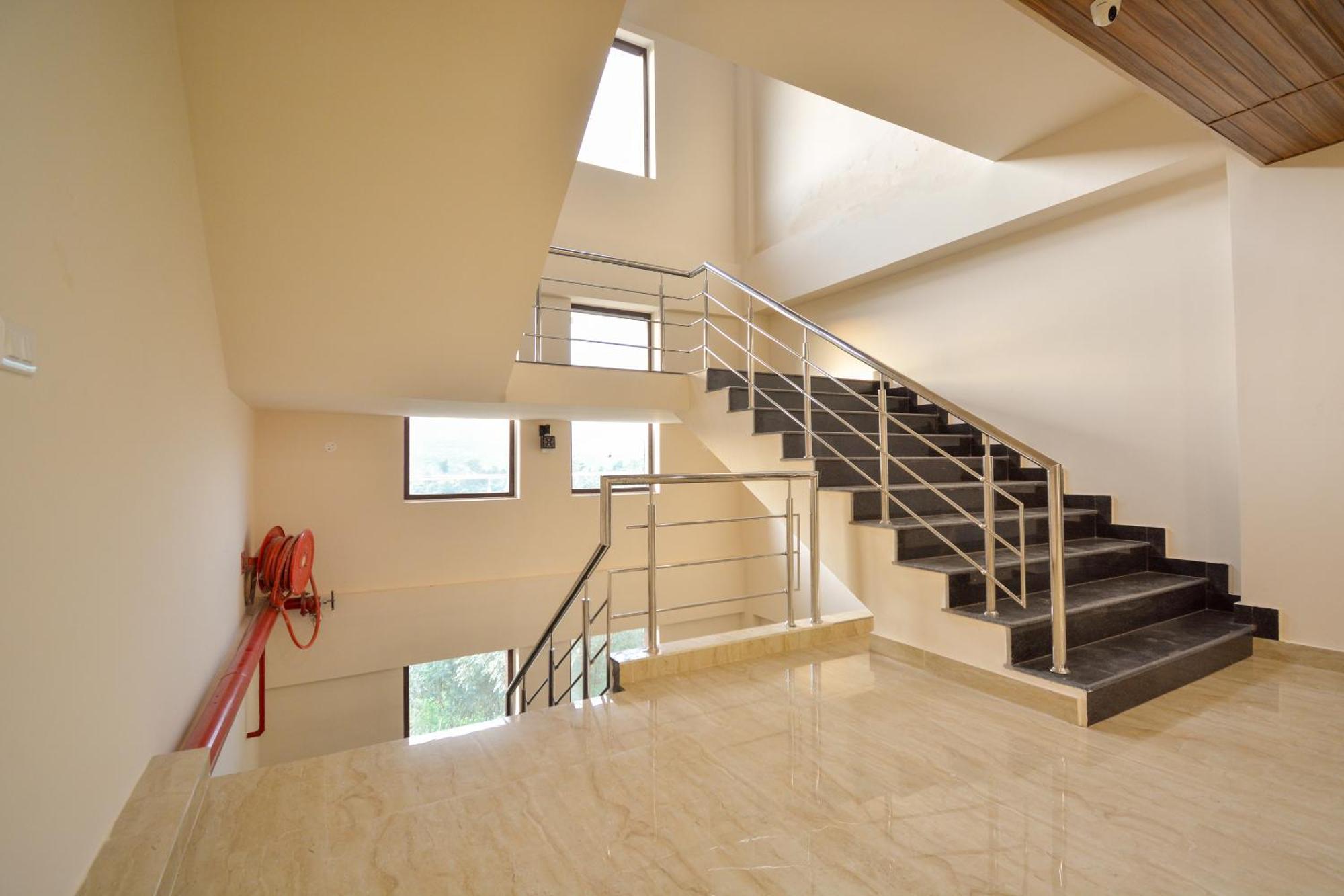 Nakshatra Resort Kunihar Zewnętrze zdjęcie