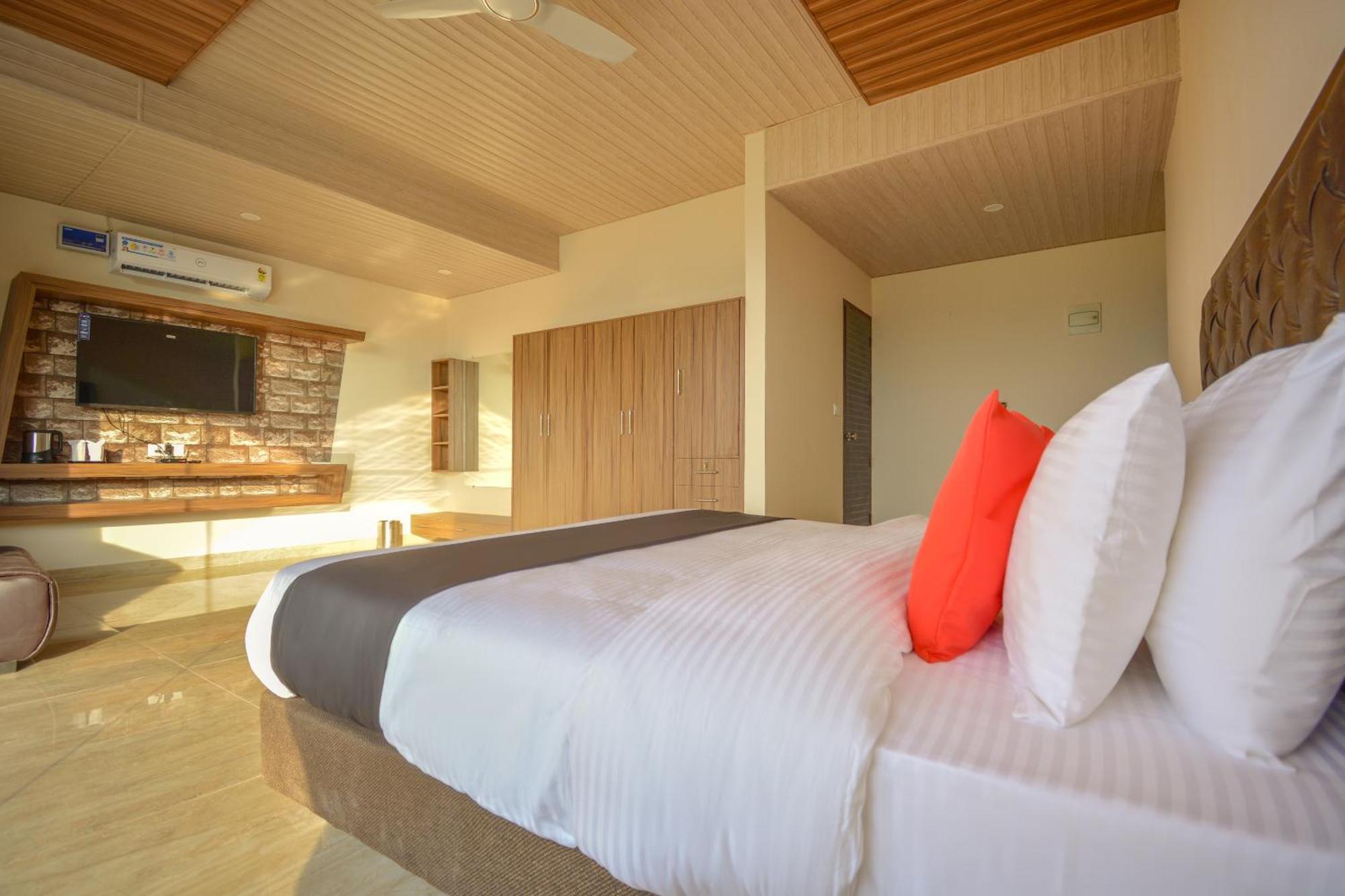Nakshatra Resort Kunihar Zewnętrze zdjęcie
